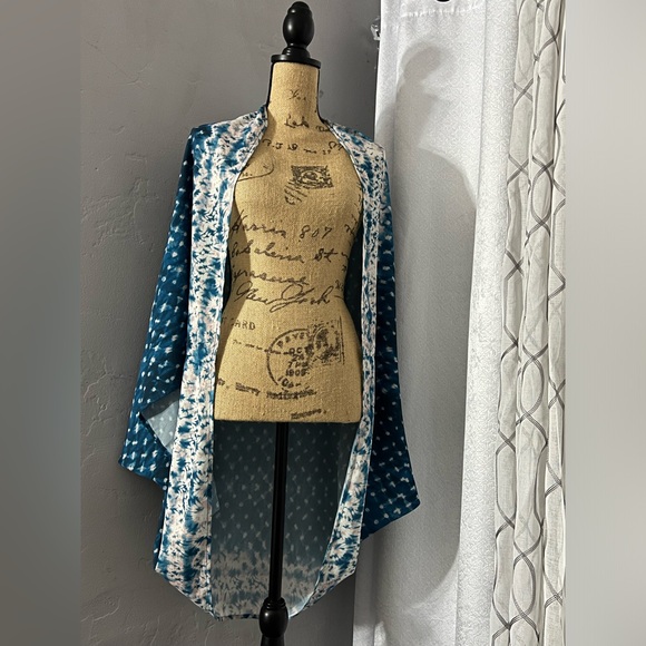 Forever 21 Boho Tye Dye Shibori Chiffon Kimono Top Size: SMALL - Picture 1 of 5